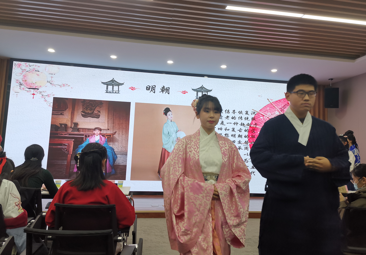 1609377681562744.png image.png